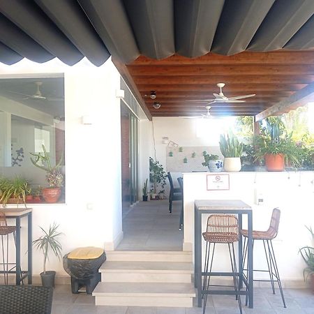 Hostal Casa Emilio Almeria Luaran gambar