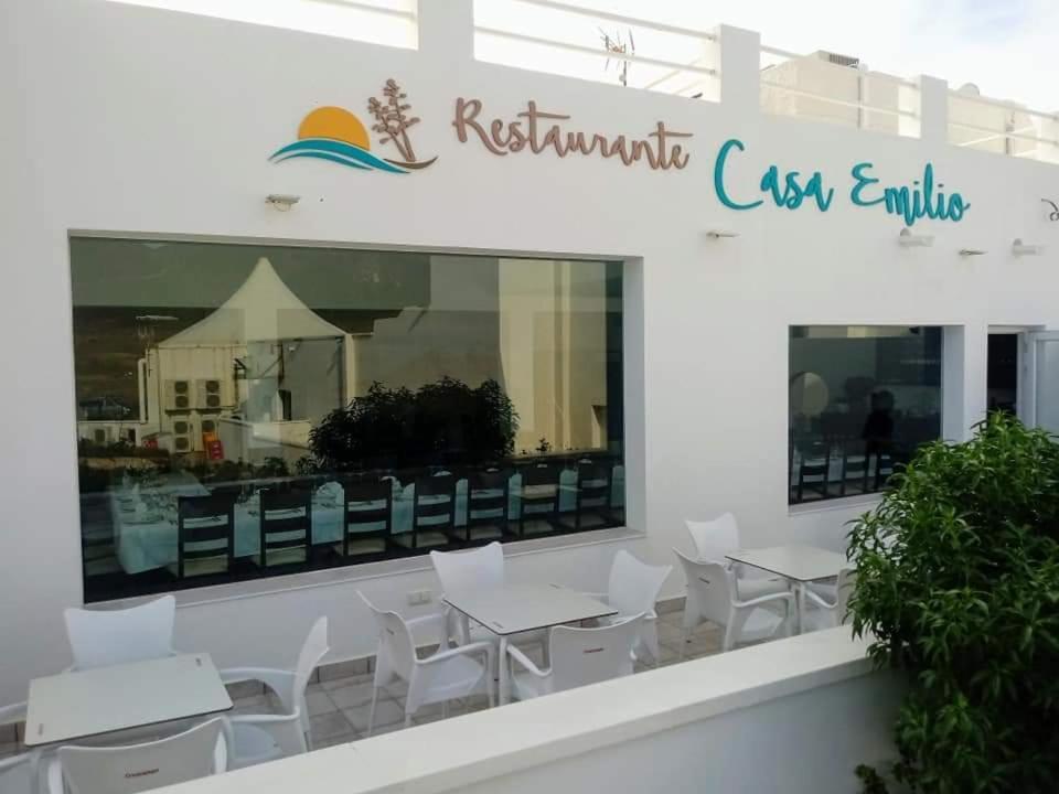 Hostal Casa Emilio Almeria Luaran gambar