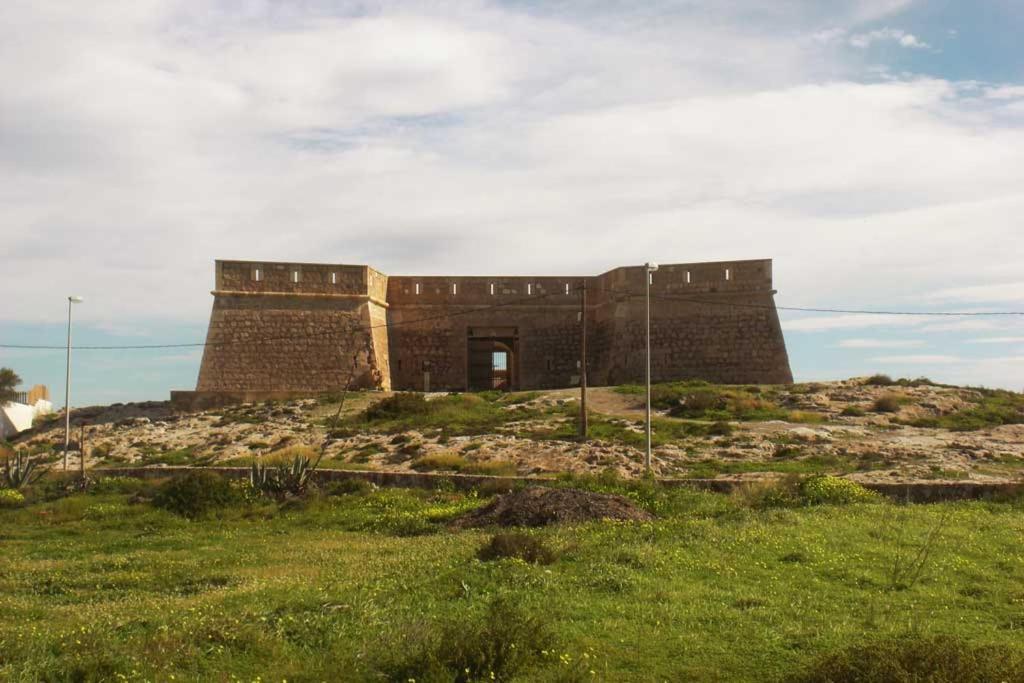 Hostal Casa Emilio Almeria Luaran gambar