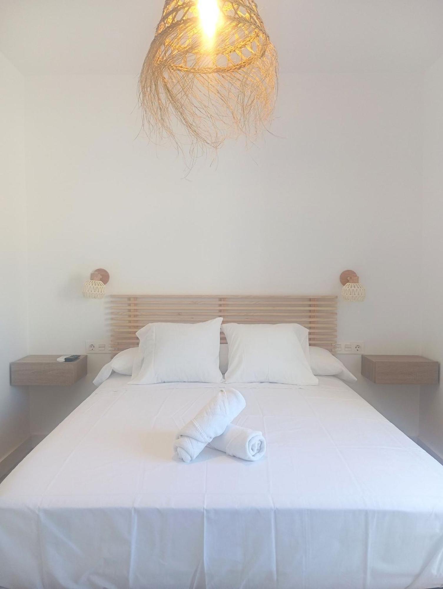 Hostal Casa Emilio Almeria Luaran gambar