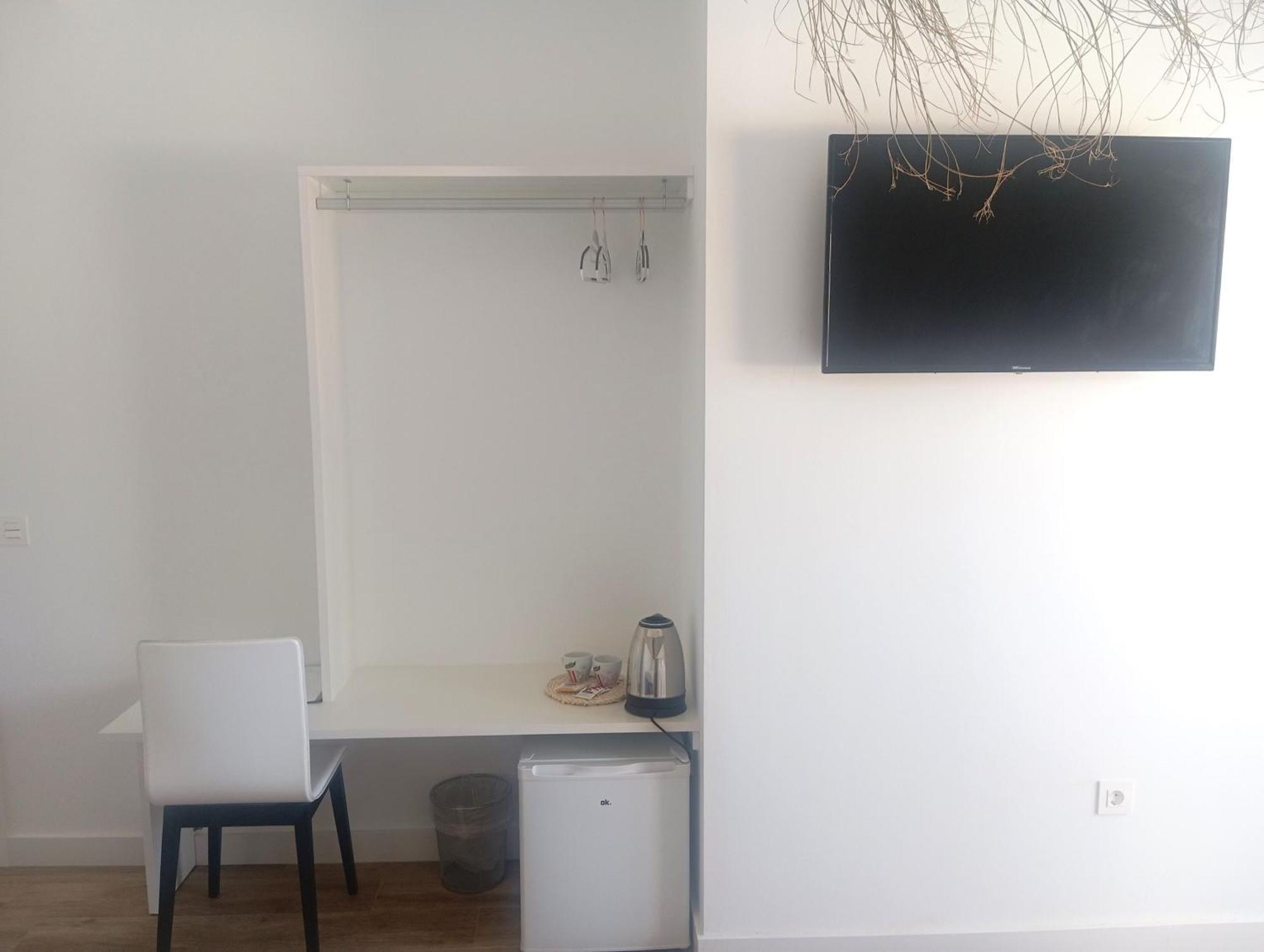 Hostal Casa Emilio Almeria Luaran gambar