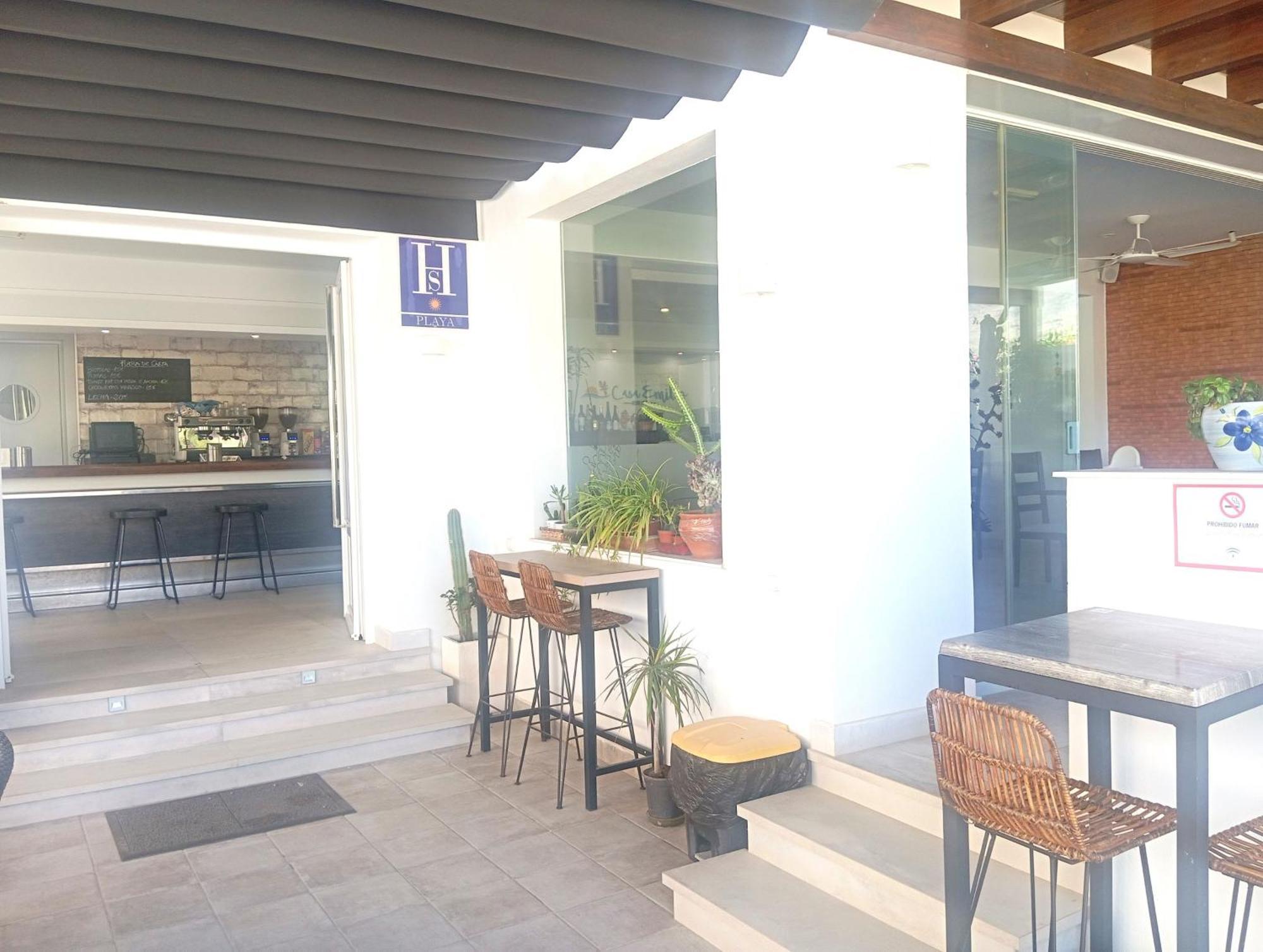 Hostal Casa Emilio Almeria Luaran gambar